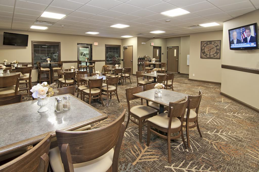 The Watford Watford City Exterior foto