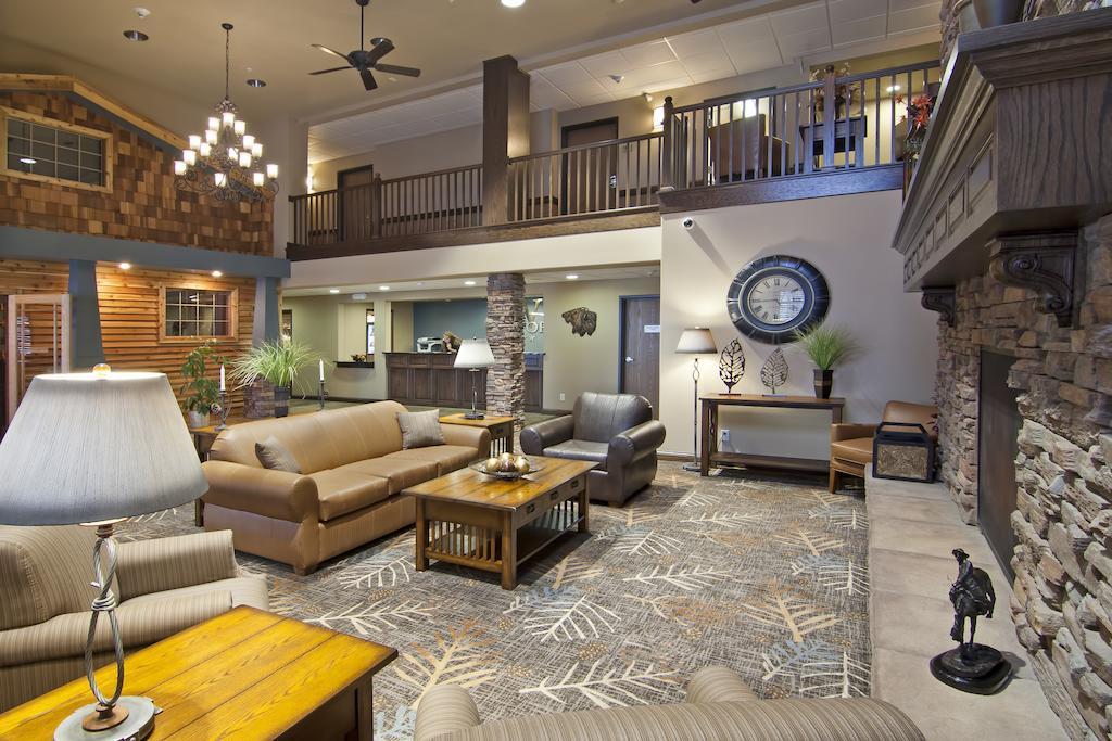 The Watford Watford City Exterior foto